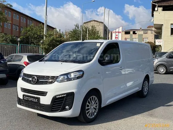 Opel Vivaro 2.0 CDTI Elegance XL Image 3